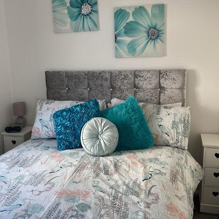 Chalet 81 South Shore Bridlington 2X Bedroom Detached Chalet Sleeps 4 Bessingby Екстер'єр фото
