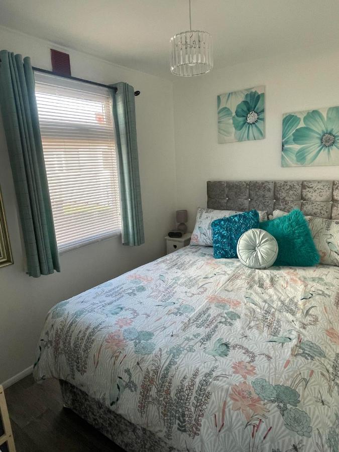 Chalet 81 South Shore Bridlington 2X Bedroom Detached Chalet Sleeps 4 Bessingby Екстер'єр фото